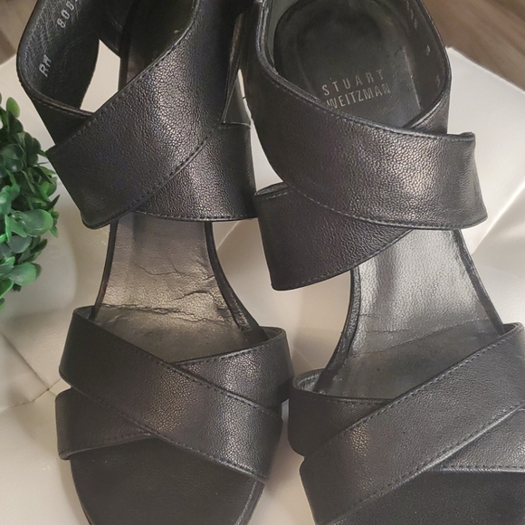 Stuart Weitzman Heels Size 8 - Picture 4 of 8